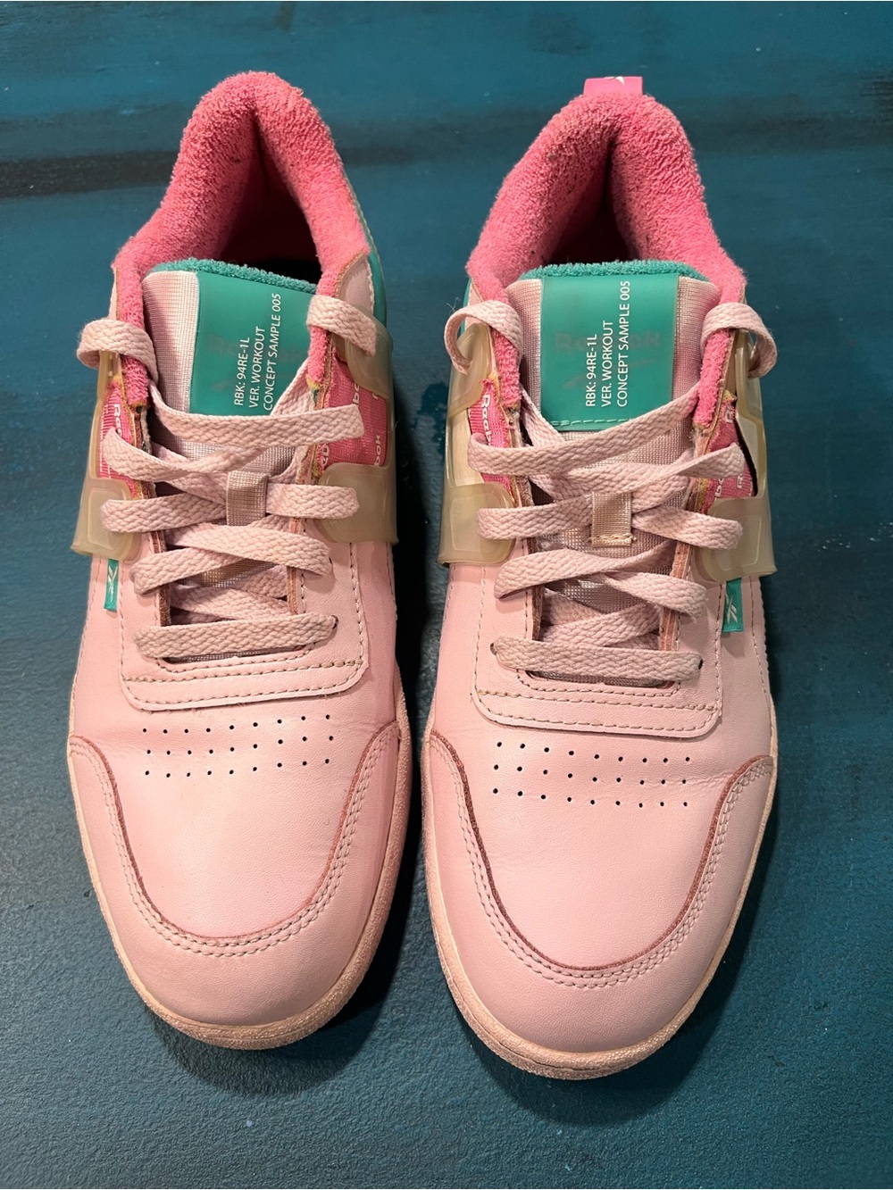 Reebok Women’s Pink and Teal Low-Top Sneakers - Picture 2 of 7